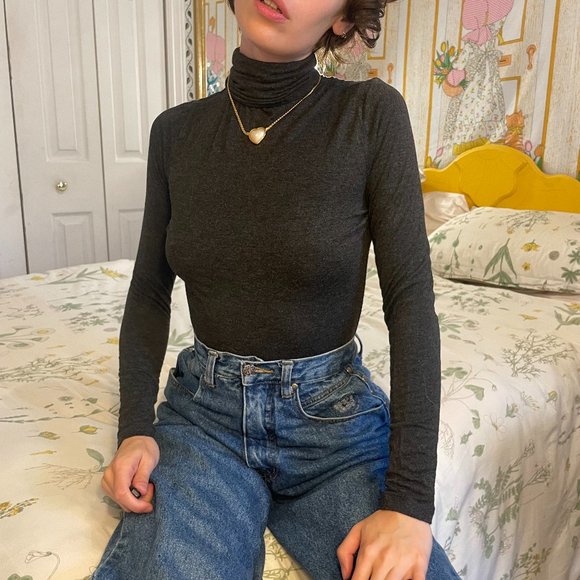 Small Stretchy Bodycon grey turtleneck! - Picture 2 of 9
